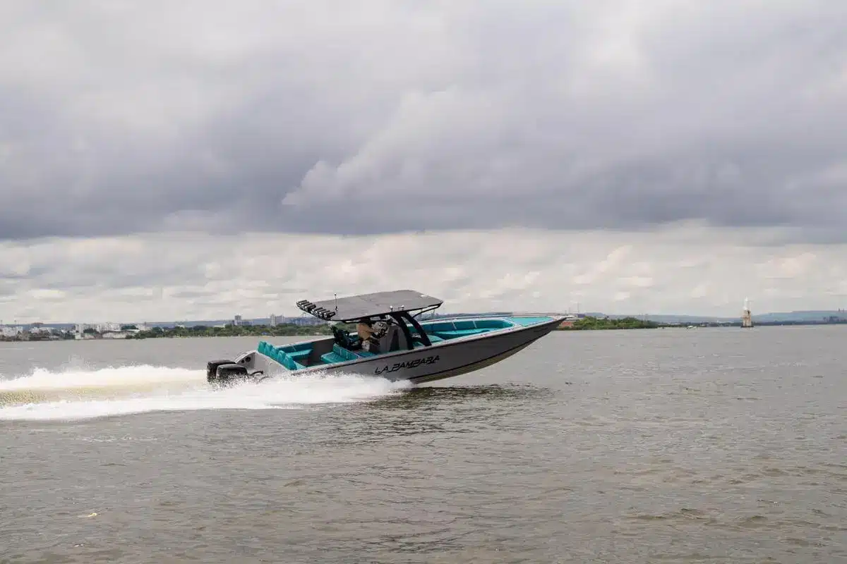 Lancha La Pampara - Image 8