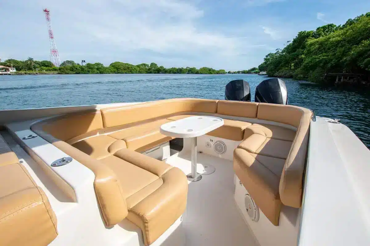 Lancha La Yoya - Image 7